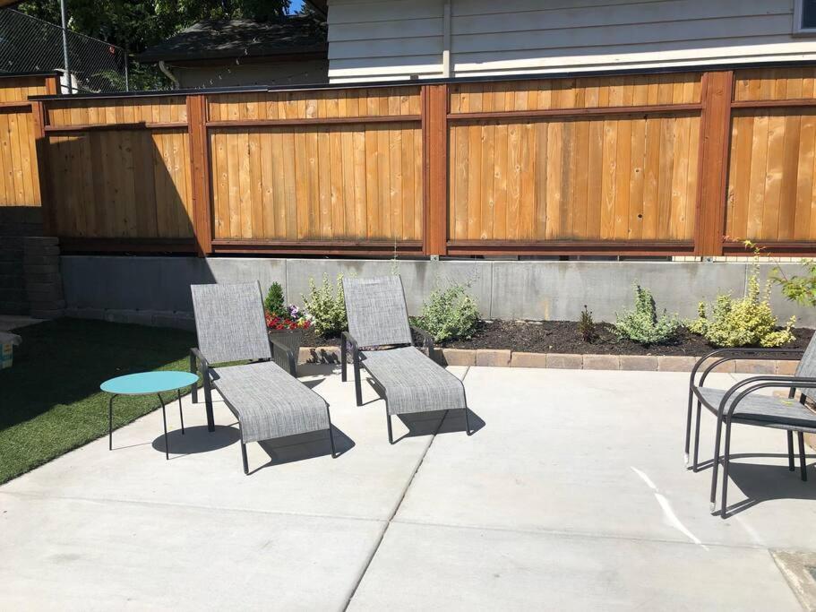 Cozy Crown Hill Carkeek Cottage W/3 Beds, Full Kitchen & Backyard In North Seattle Eksteriør bilde