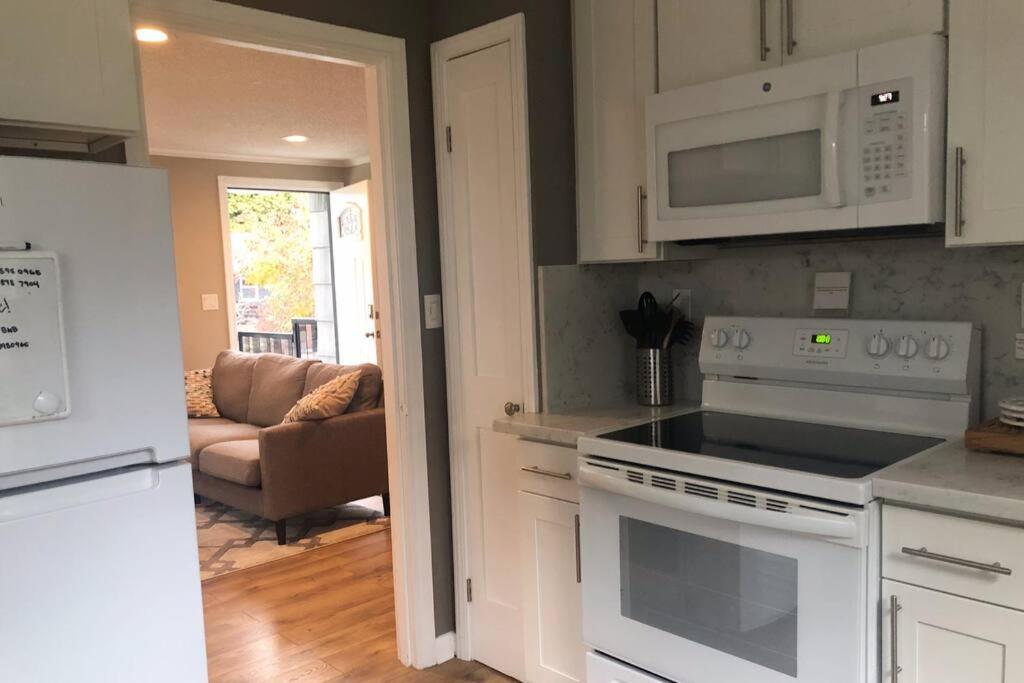 Cozy Crown Hill Carkeek Cottage W/3 Beds, Full Kitchen & Backyard In North Seattle Eksteriør bilde