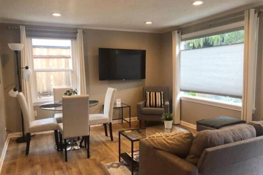 Cozy Crown Hill Carkeek Cottage W/3 Beds, Full Kitchen & Backyard In North Seattle Eksteriør bilde