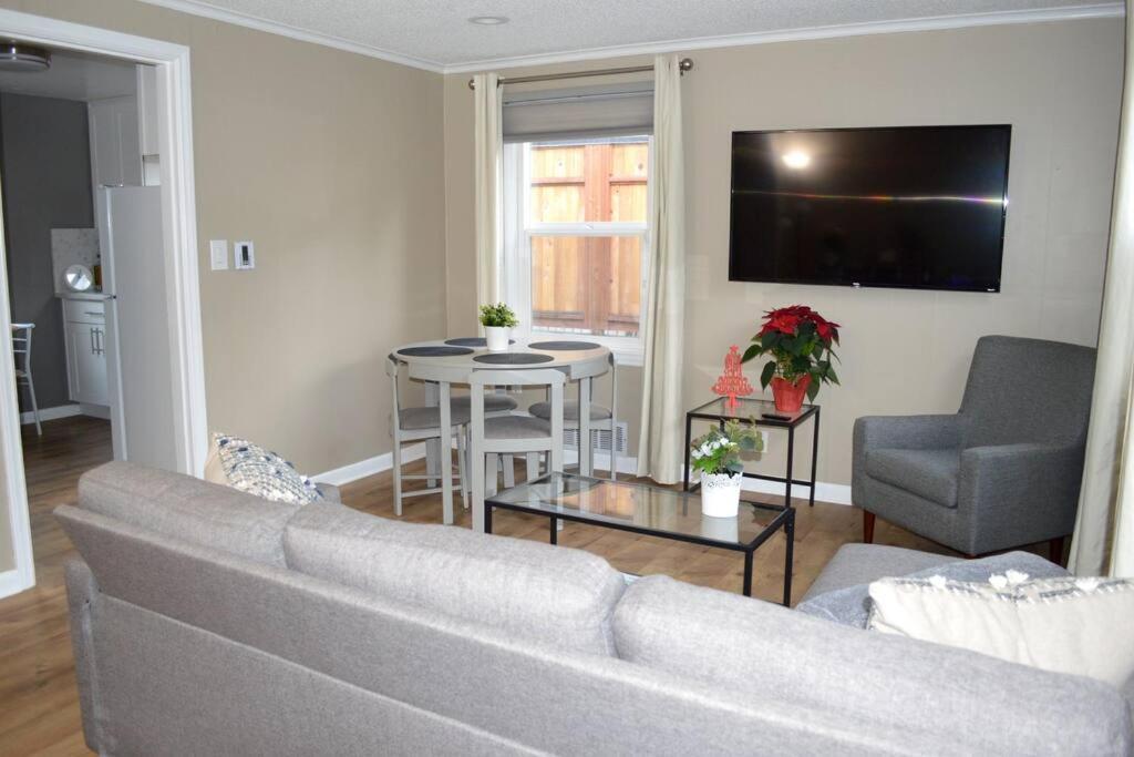 Cozy Crown Hill Carkeek Cottage W/3 Beds, Full Kitchen & Backyard In North Seattle Eksteriør bilde
