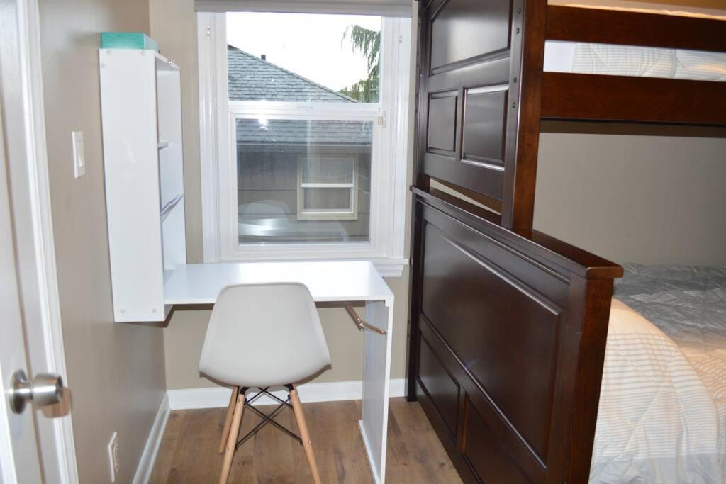 Cozy Crown Hill Carkeek Cottage W/3 Beds, Full Kitchen & Backyard In North Seattle Eksteriør bilde